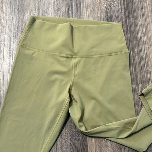 Lululemon Wunder Under Crop leggings